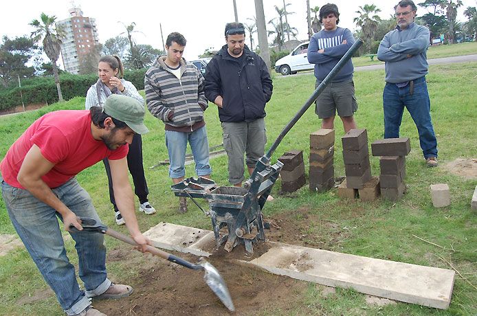 Extensión: La Paloma 2011: trabajo en obra, imagen 2