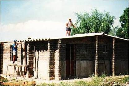 Colocando el techo.