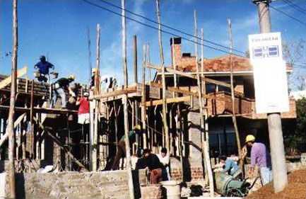 Viv. Sierra-Carrere en obra.