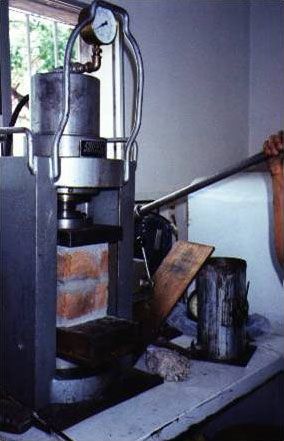 Casa Sierra-Carrere en Salto: Adobe en Salto, 1996 — foto 22